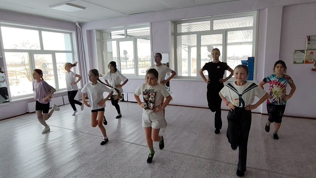 photo 5300770932634882588 y